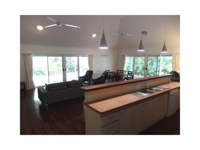 6 Koolama Drive, Cable Beach WA 6726