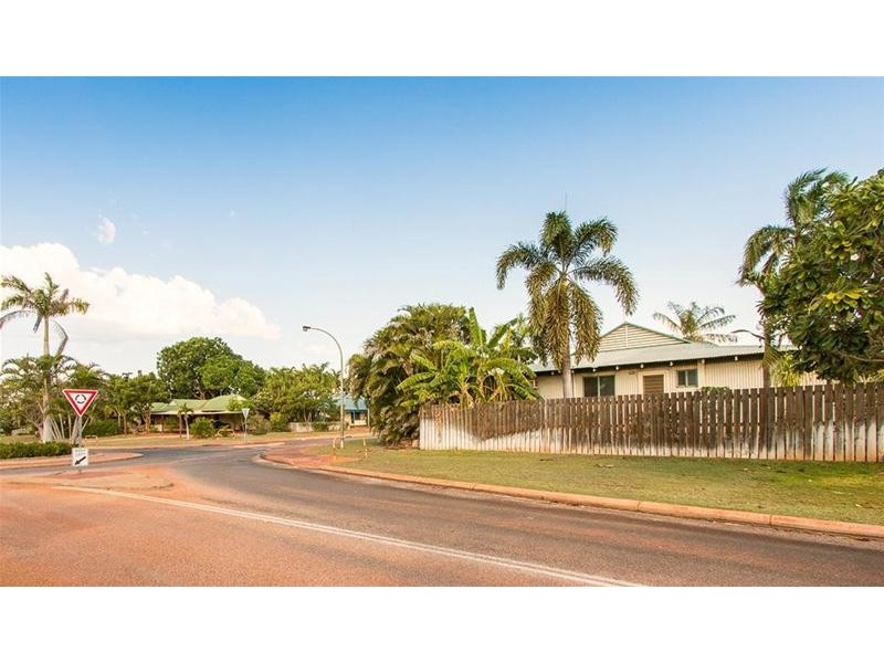 1/5 Whimbrel Place, Djugun WA 6725