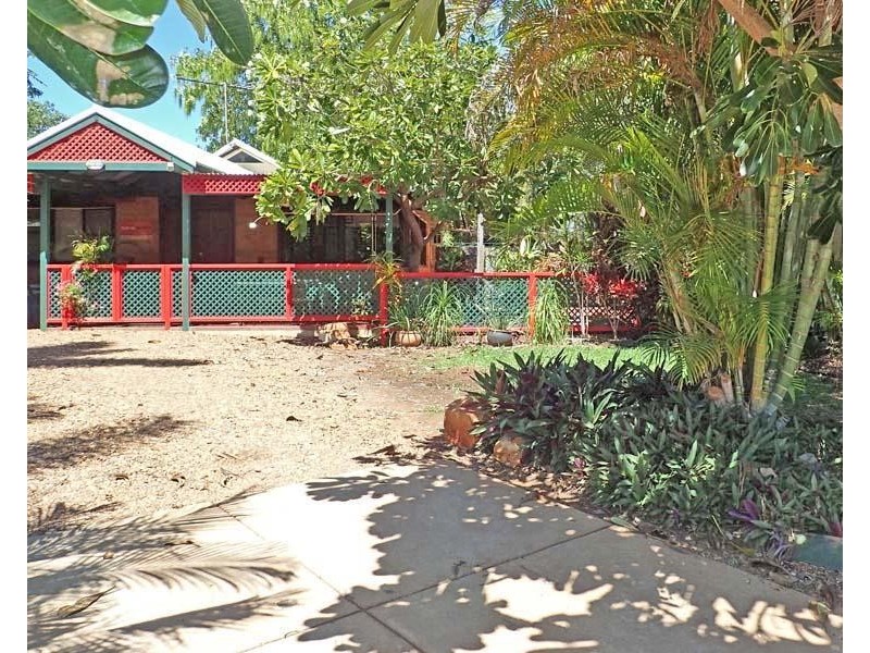 8A Stainton Place, Cable Beach WA 6726