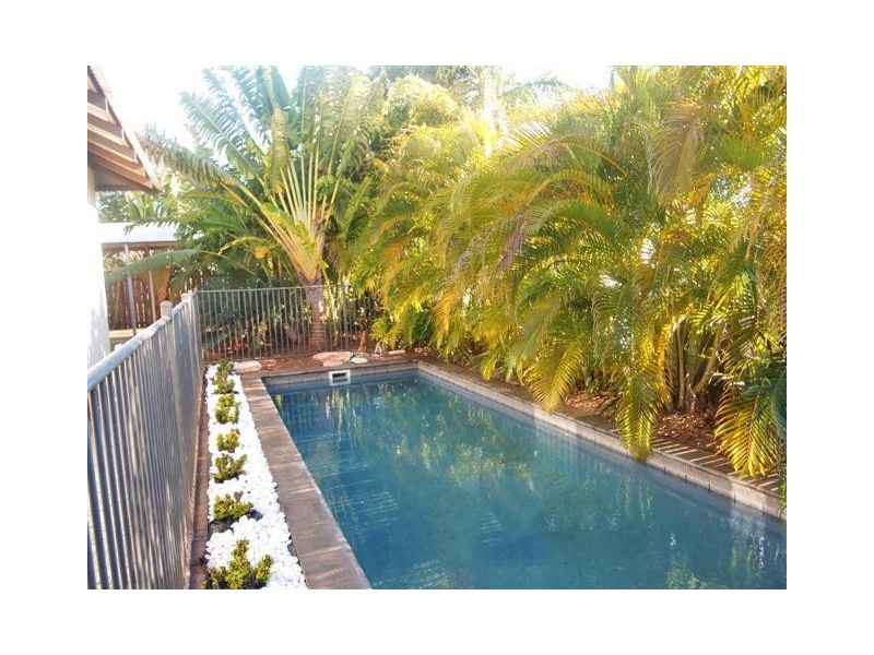 2 Alma Court, Cable Beach WA 6726