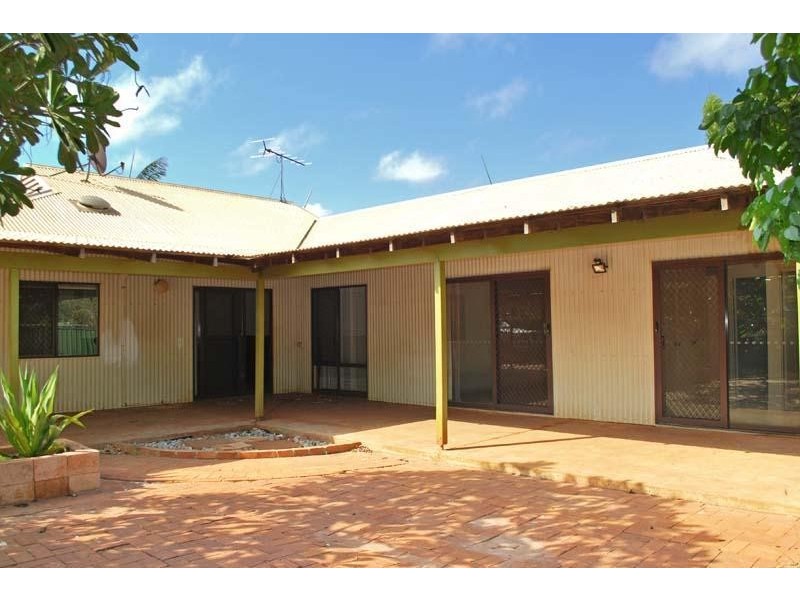 24 Woods Drive, Cable Beach WA 6726