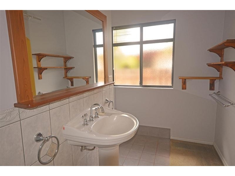 9 Whimbrel Street, Djugun WA 6725