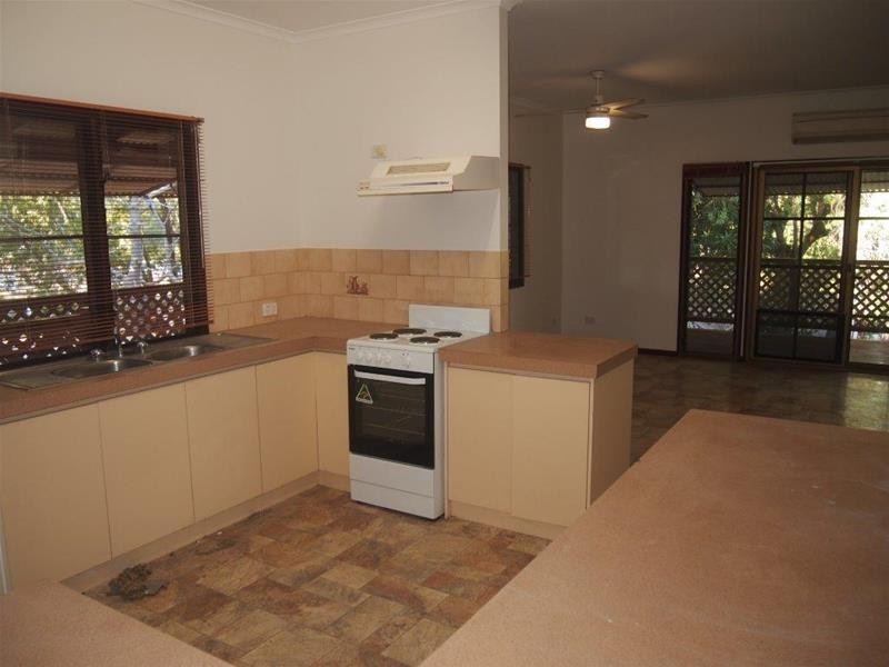 8/18 Weld Street, Broome WA 6725