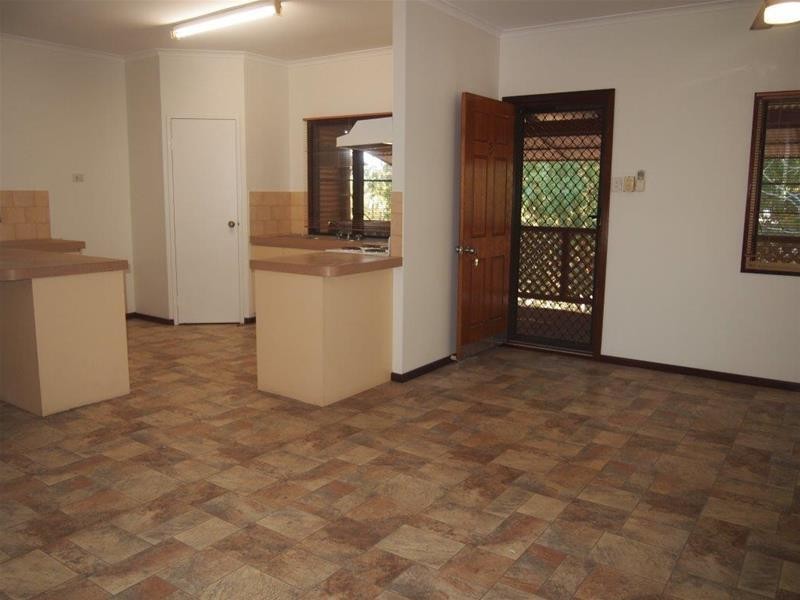 8/18 Weld Street, Broome WA 6725