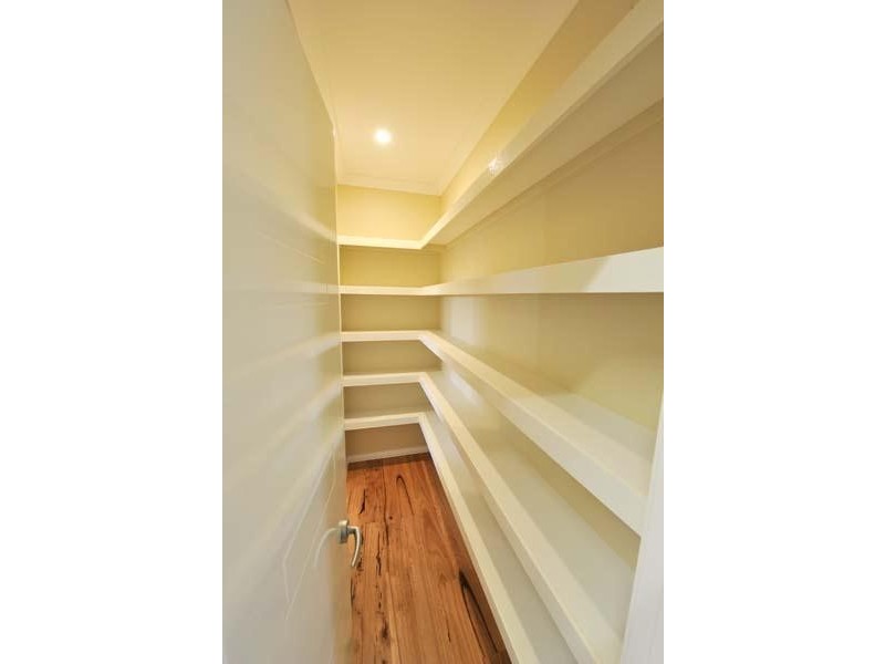 6 Shiosaki Brace, Bilingurr WA 6725