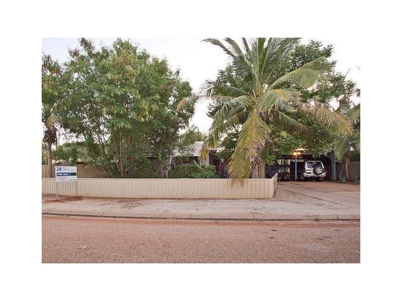 5 Manado Court, Cable Beach WA 6726