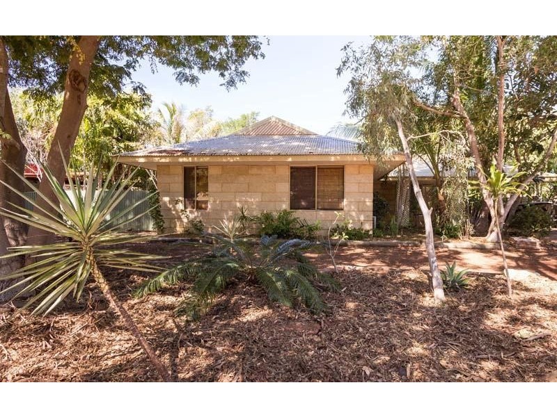 4 Gill Road, Cable Beach WA 6726