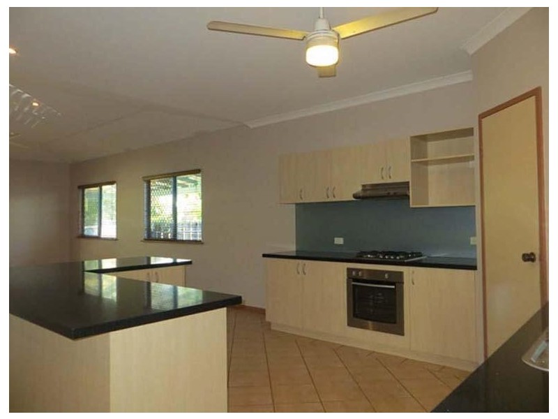11 Bowerbird Loop, Djugun WA 6725
