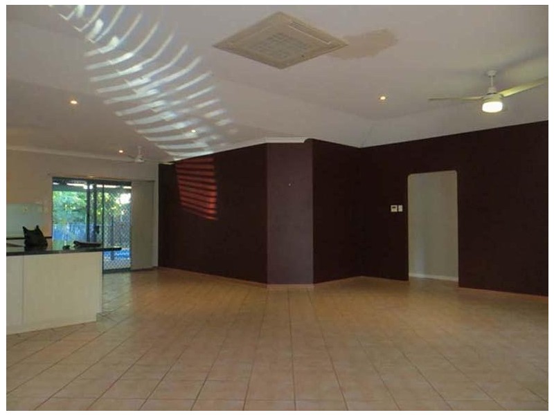 11 Bowerbird Loop, Djugun WA 6725