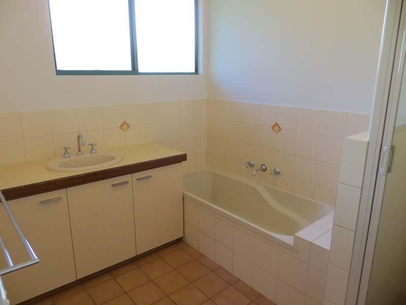 10 Whimbrel Street, Djugun WA 6725