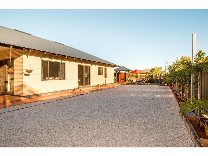 26 Tokumaru Bend, Bilingurr WA 6725