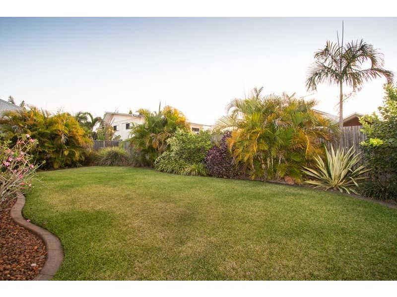 6 Barrgana Road, Cable Beach WA 6726