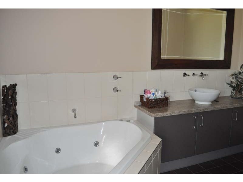 10 Quoll Way, Djugun WA 6725