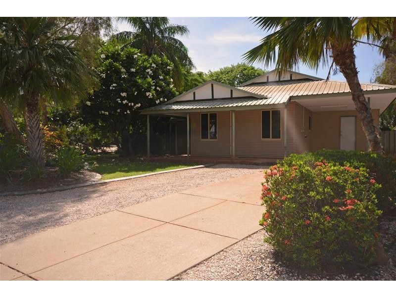 7 McKenzie Road, Cable Beach WA 6726