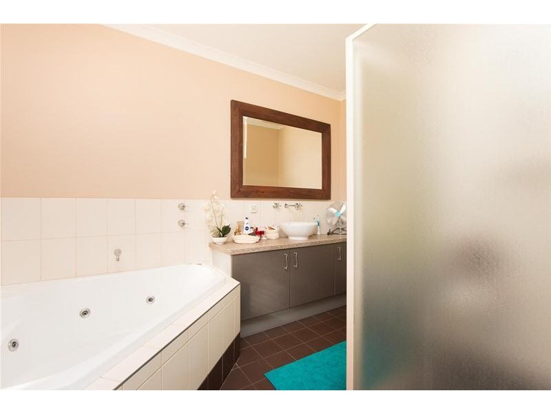 10 Quoll Way, Djugun WA 6725