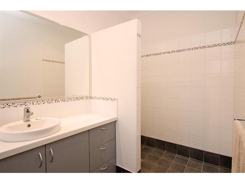 12B Pelcan Gardens, Broome WA 6725