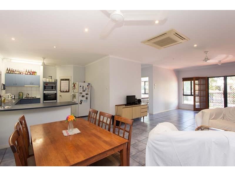 25 Bowerbird Loop, Djugun WA 6725