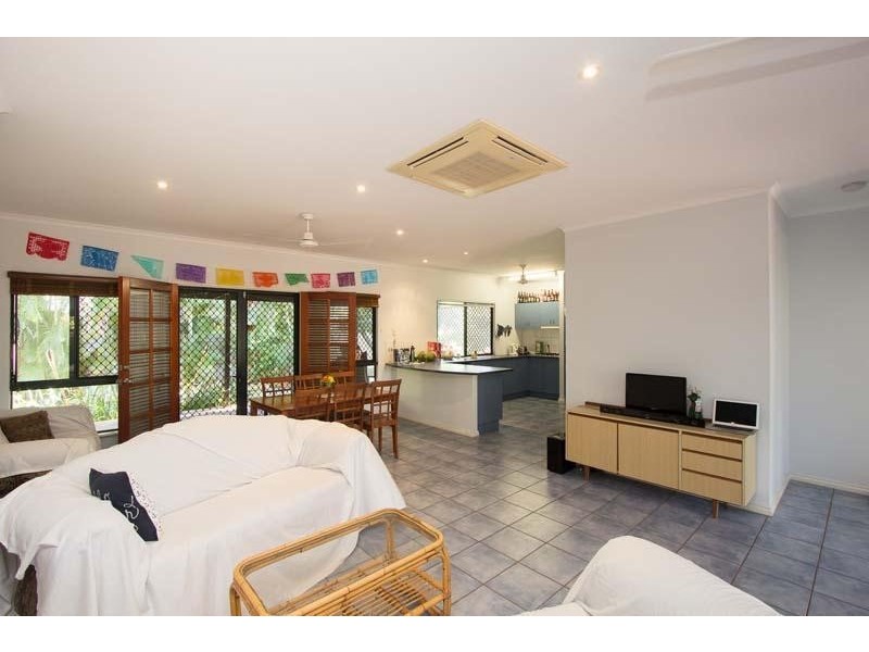25 Bowerbird Loop, Djugun WA 6725
