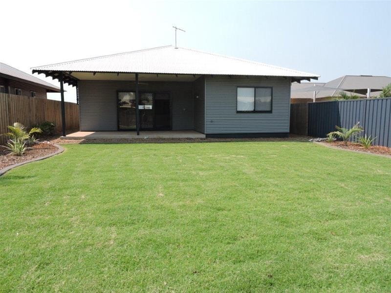 4 Yako Mall, Bilingurr WA 6725