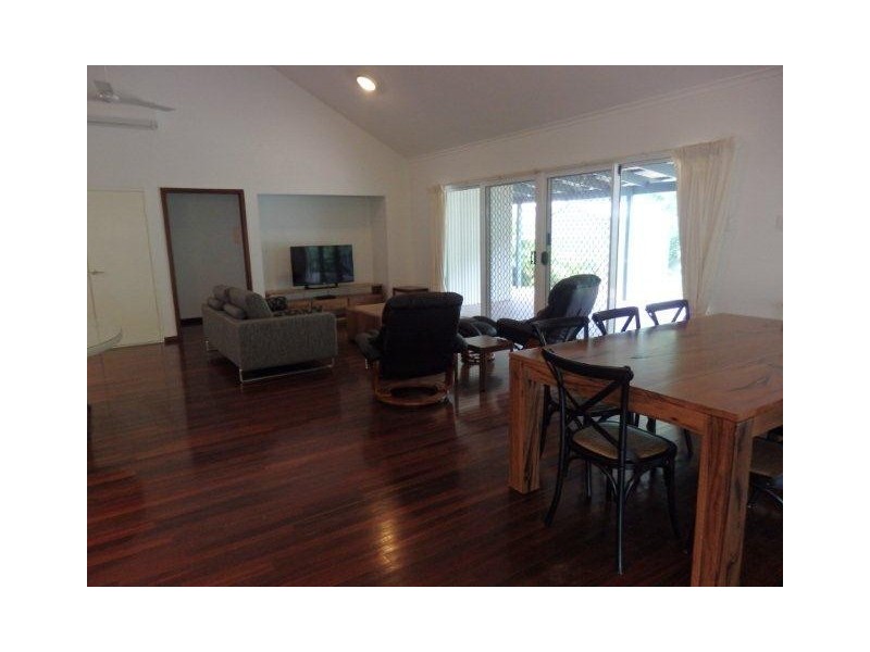 6 Koolama Drive, Cable Beach WA 6726