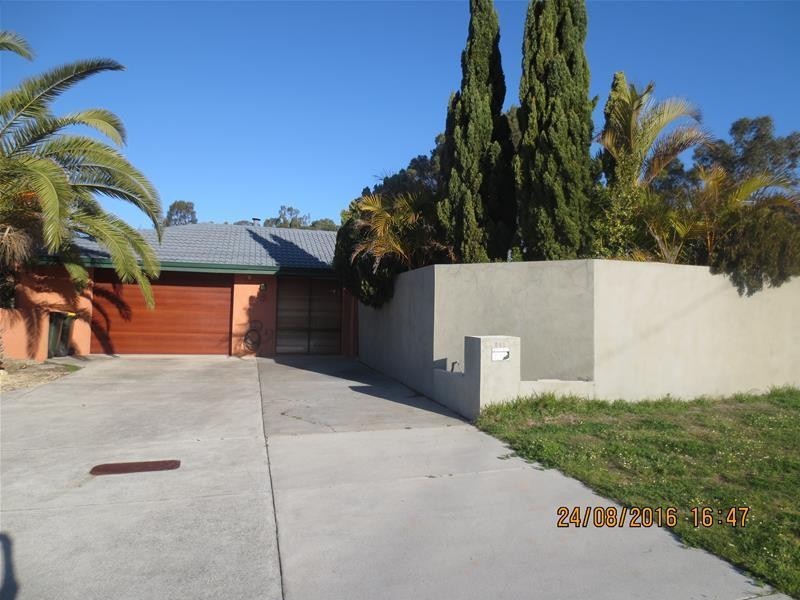 241 Camberwarra  Drive, Craigie WA 6025
