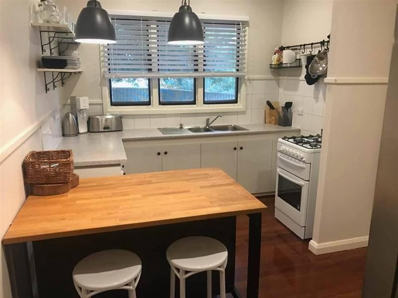 8 Fairs Street, Embleton WA 6062