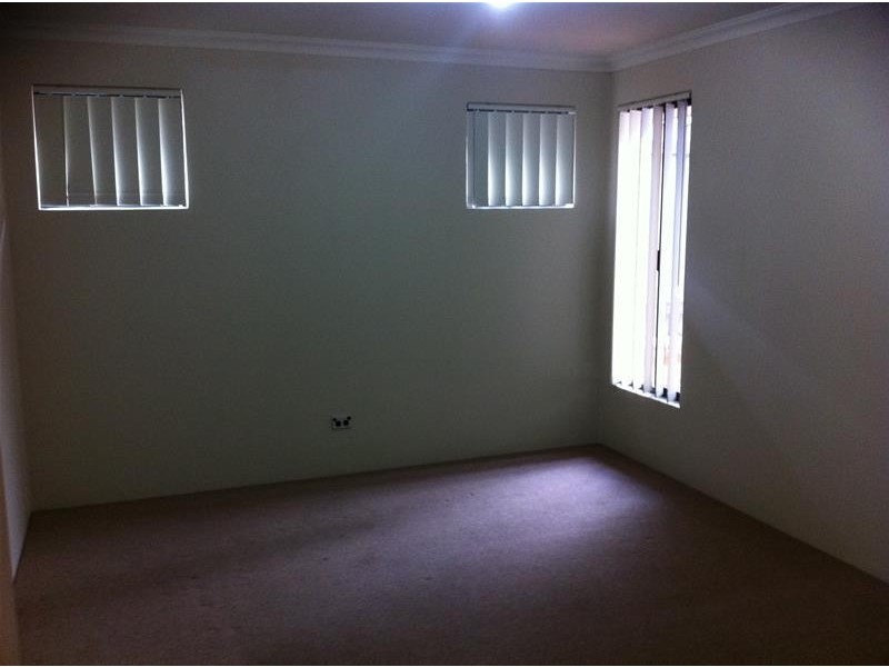 1/25 Peppering Way, Westminster WA 6061