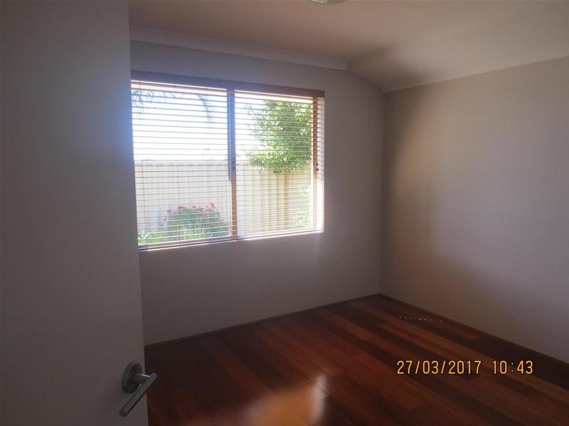 42 Camborne Parkway, Butler WA 6036