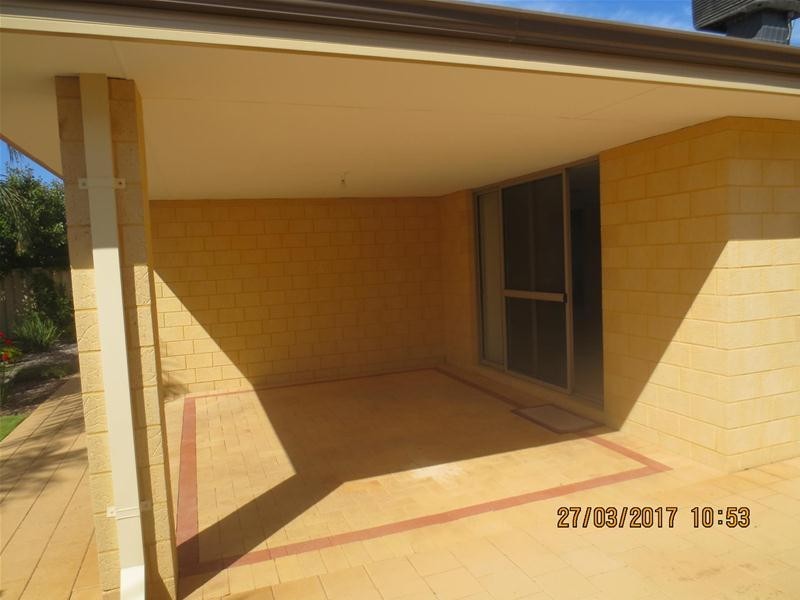 42 Camborne Parkway, Butler WA 6036