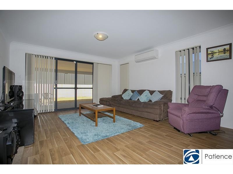 46 Leschenault Loop, Banksia Grove WA 6031