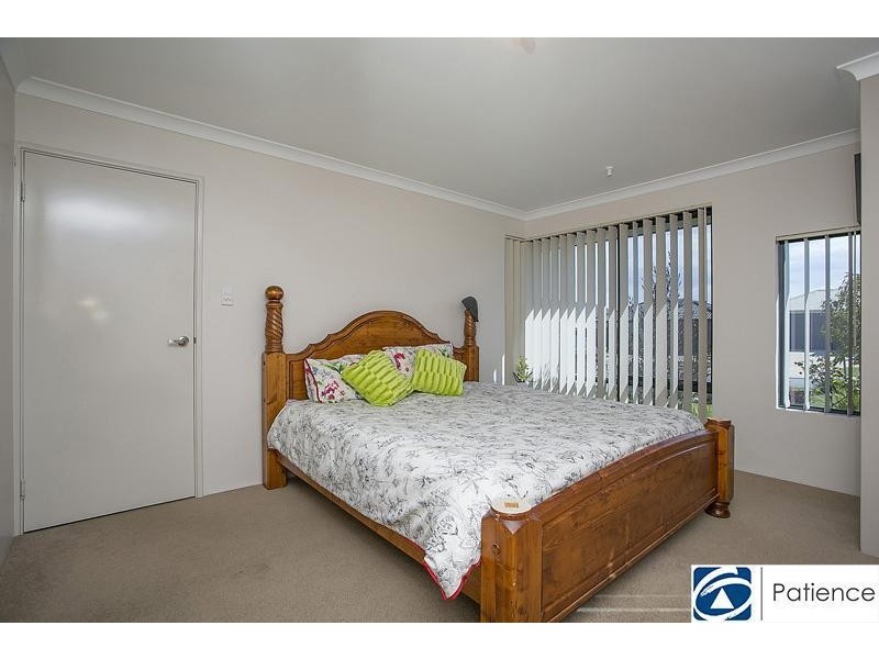 46 Leschenault Loop, Banksia Grove WA 6031