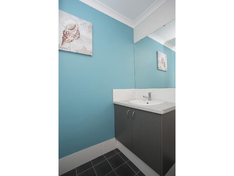 46 Leschenault Loop, Banksia Grove WA 6031