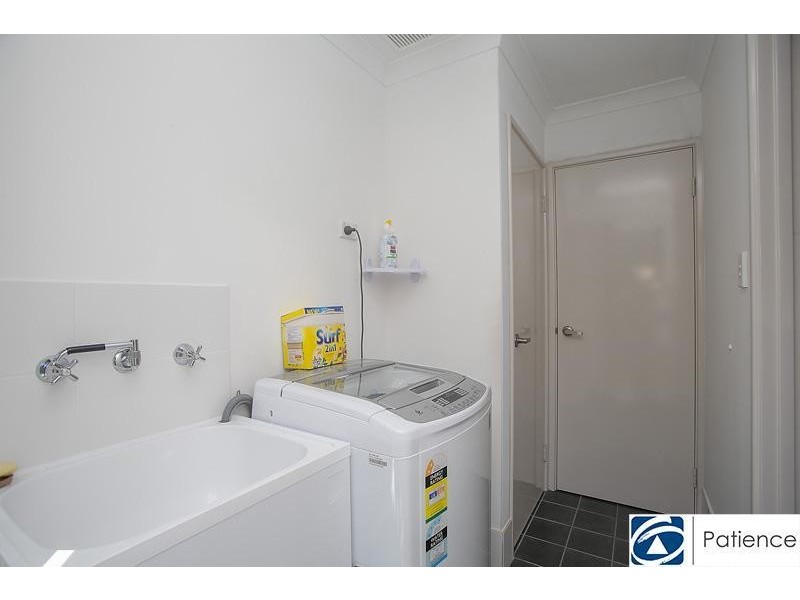 46 Leschenault Loop, Banksia Grove WA 6031