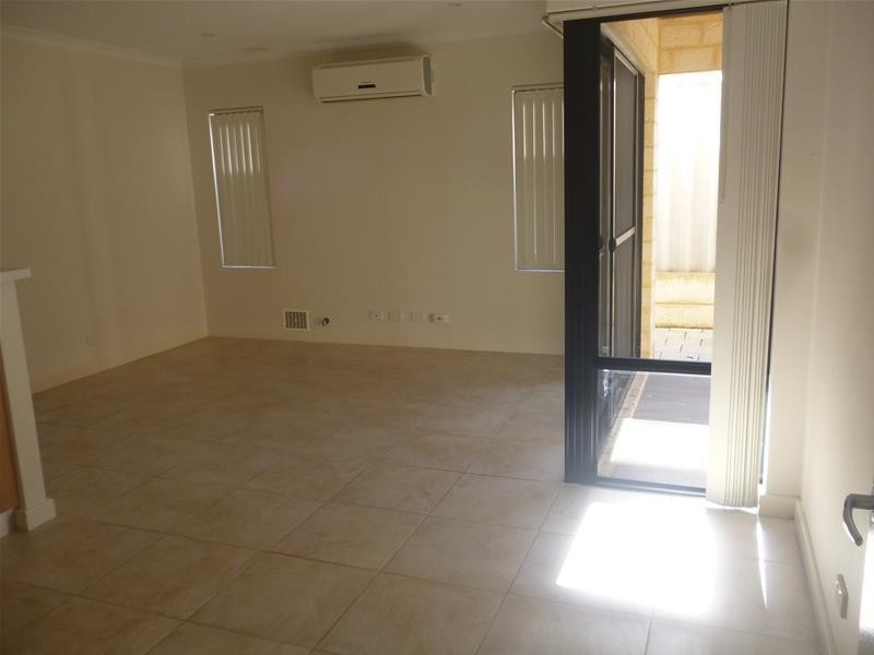 15B Steyning Way, Westminster WA 6061