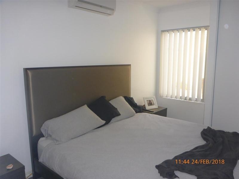 32 Delamere Avenue, Currambine WA 6028