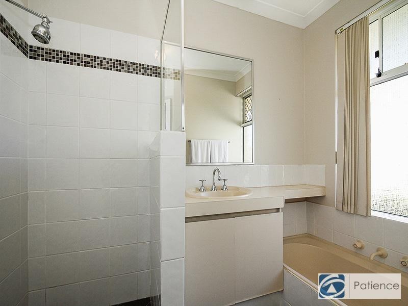 9 Simcoe Court, Joondalup WA 6027