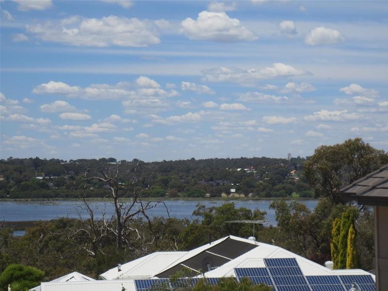 5 Pipit Lane, Joondalup WA 6027