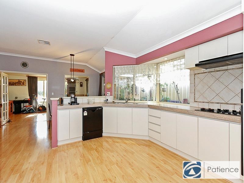 89 Lakevalley Drive, Edgewater WA 6027