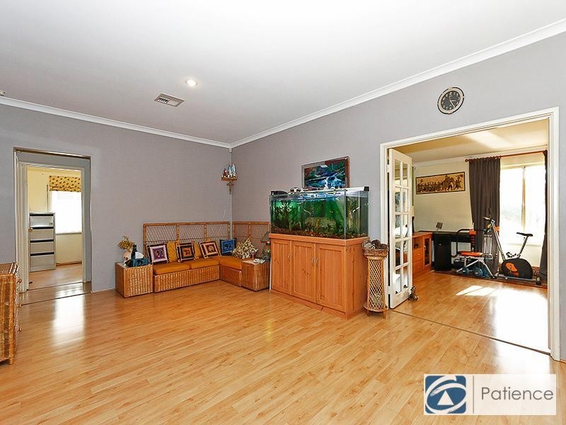 89 Lakevalley Drive, Edgewater WA 6027