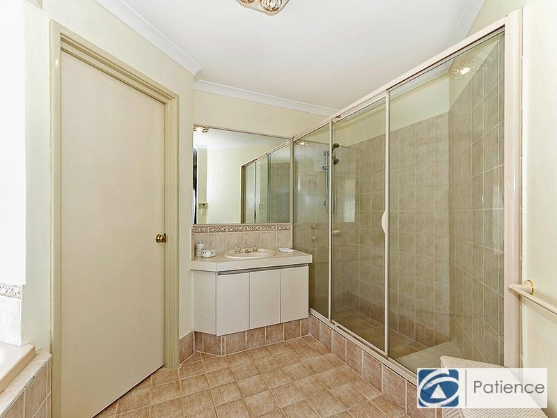 89 Lakevalley Drive, Edgewater WA 6027