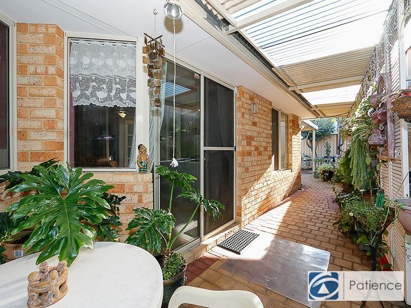 89 Lakevalley Drive, Edgewater WA 6027