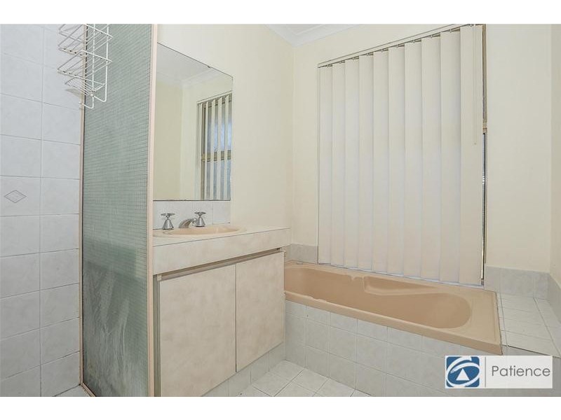 32 Kirkdale Turn, Kinross WA 6028