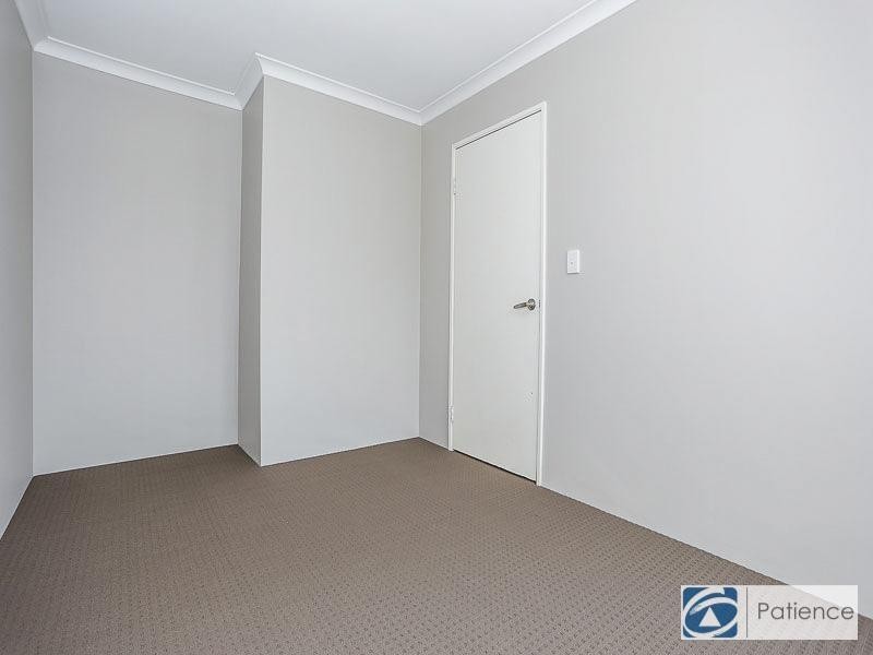 1 Frond Circuit, Banksia Grove WA 6031