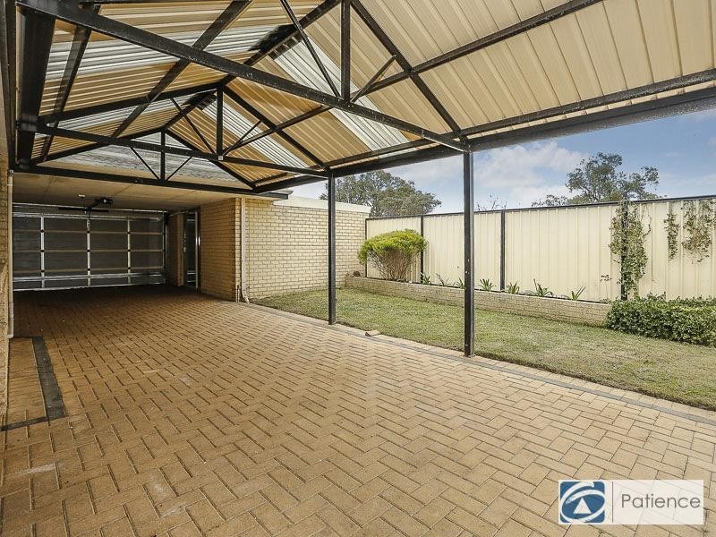 1 Frond Circuit, Banksia Grove WA 6031