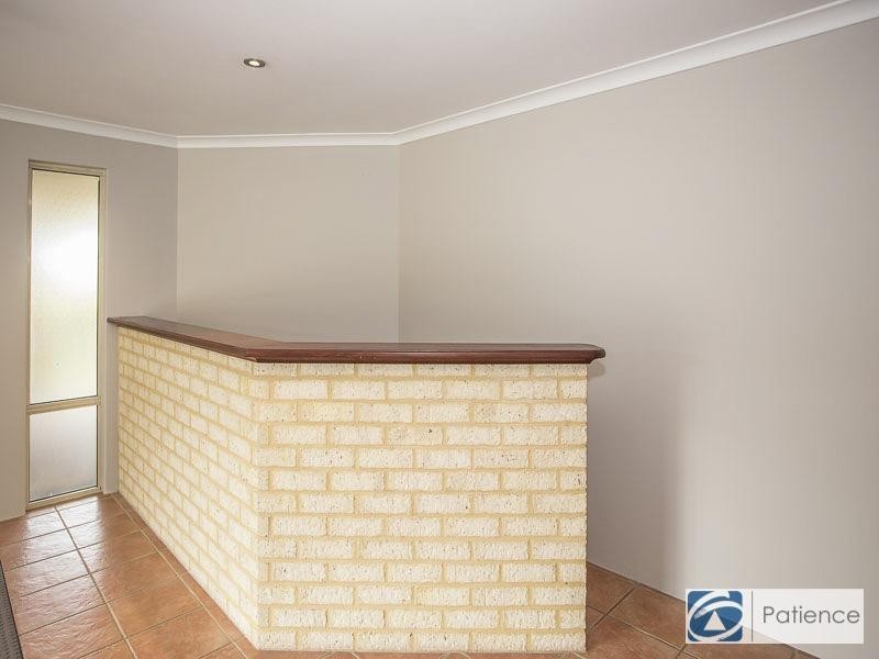 1 Frond Circuit, Banksia Grove WA 6031