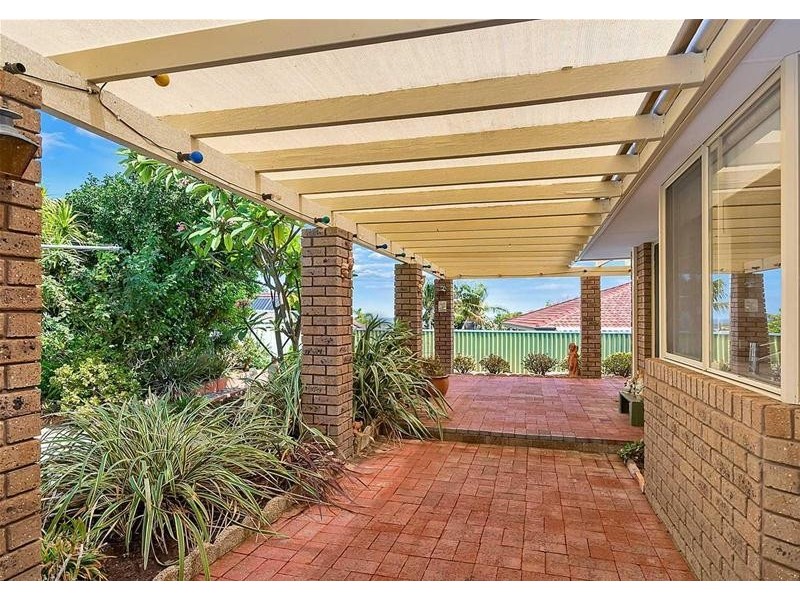 5 Palari Road, Ocean Reef WA 6027