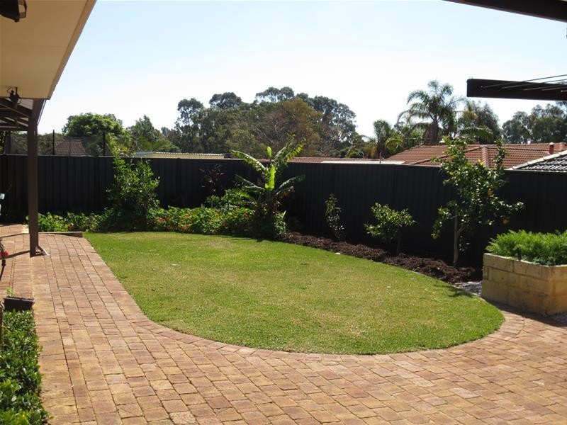 10 Taro Place, Kingsley WA 6026