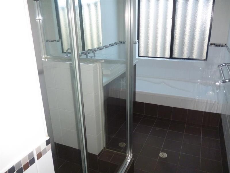 B/15 Steyning Way, Westminster WA 6061