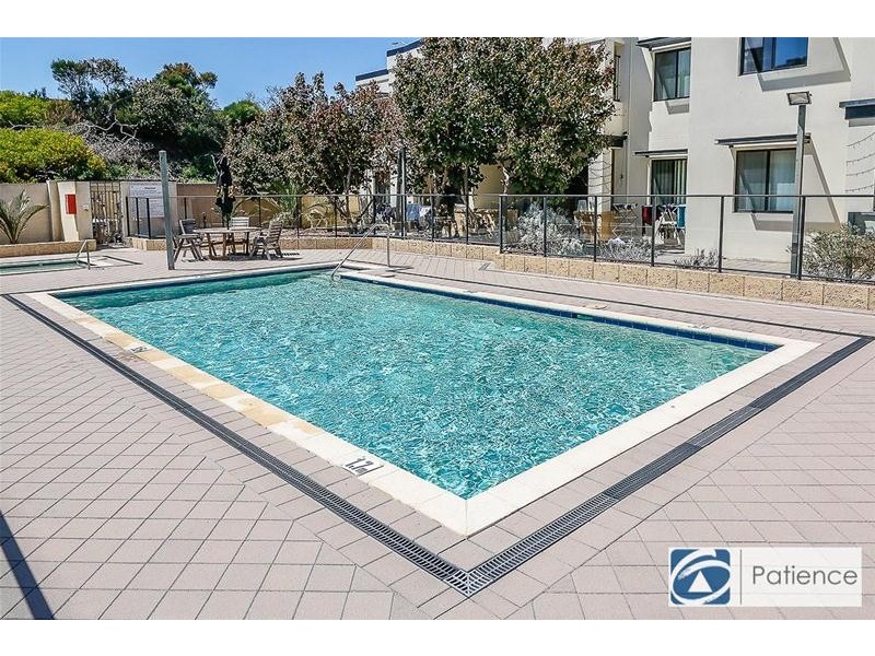 30/5 Eastleigh Loop, Currambine WA 6028