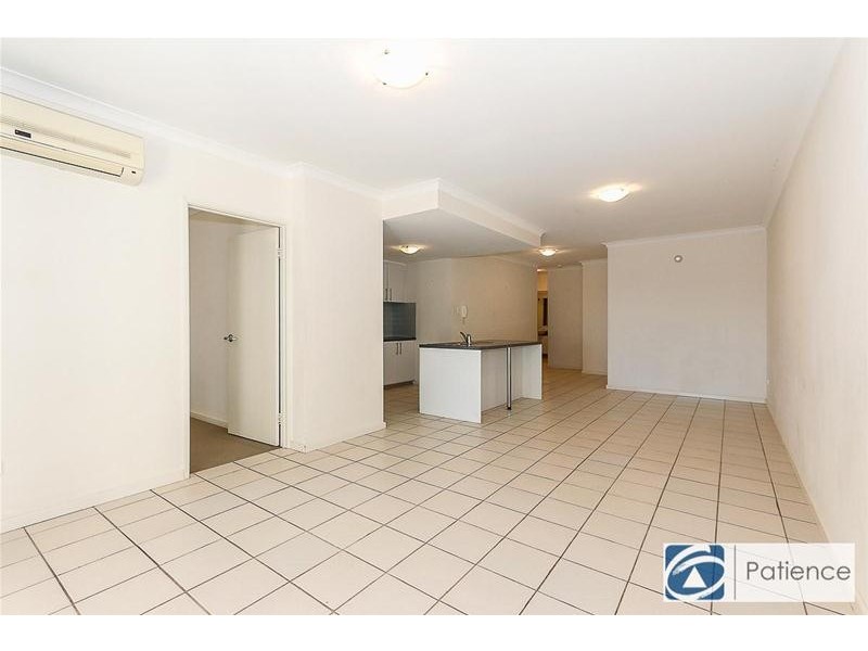 30/5 Eastleigh Loop, Currambine WA 6028